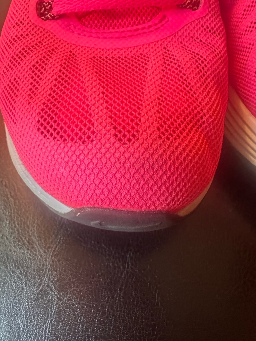 Nike Women's Neon Pink Lightweight Running Shoes - Picture 3 of 13